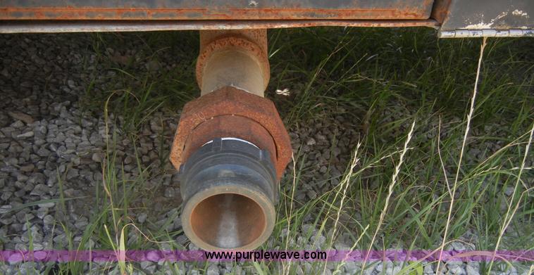 image for item A3015 1991 GMC Topkick 7000 water truck