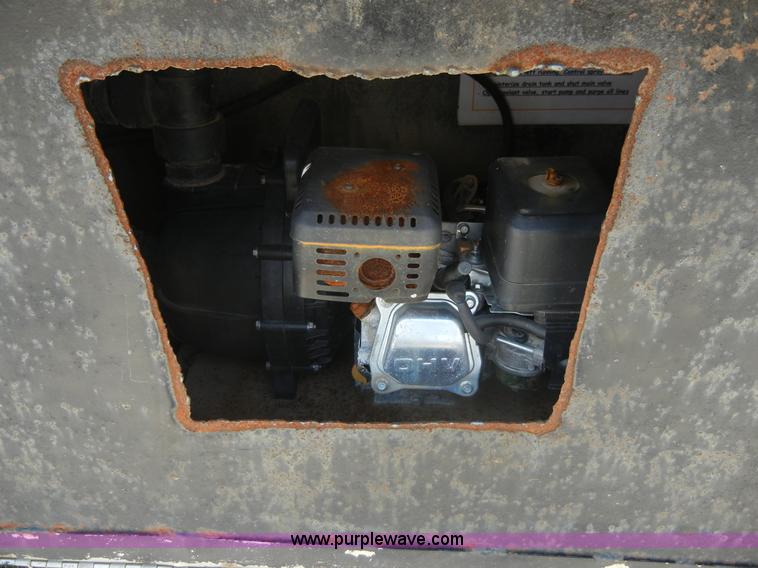 image for item A3015 1991 GMC Topkick 7000 water truck