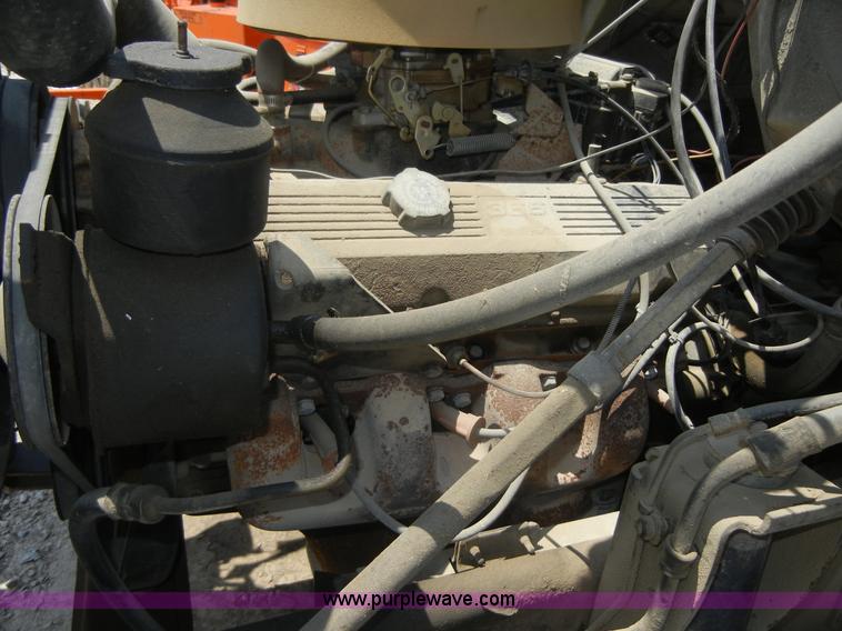 image for item A3015 1991 GMC Topkick 7000 water truck