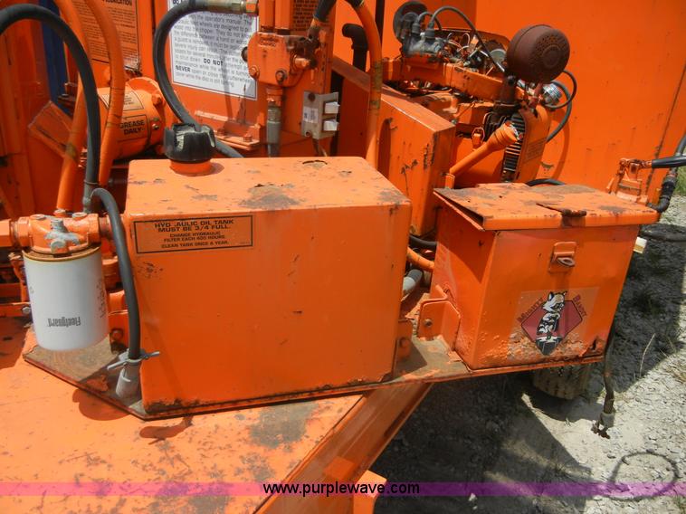 image for item A3016 1993 Mighty Bandit chipper/shredder