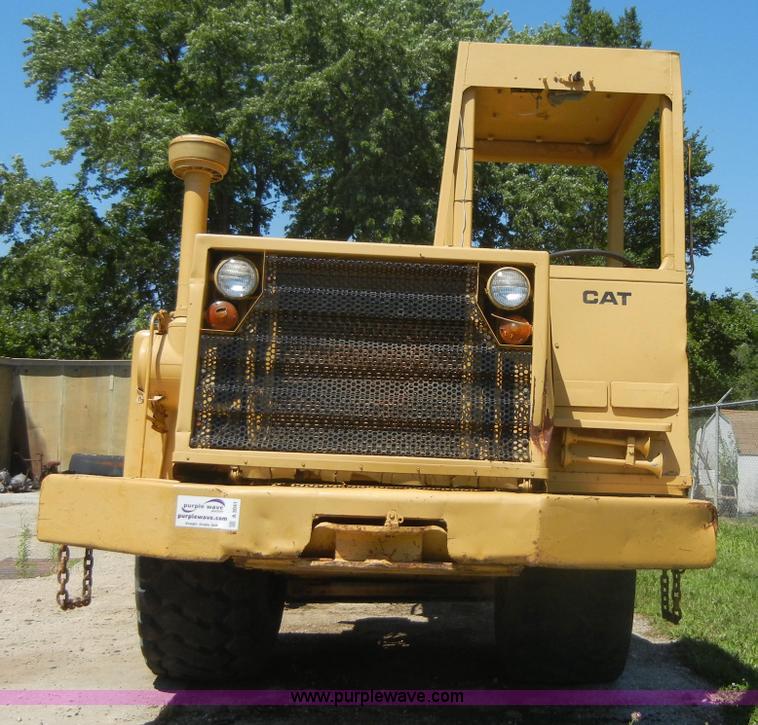 image for item A3041 1977 Caterpillar 613B paddle scraper