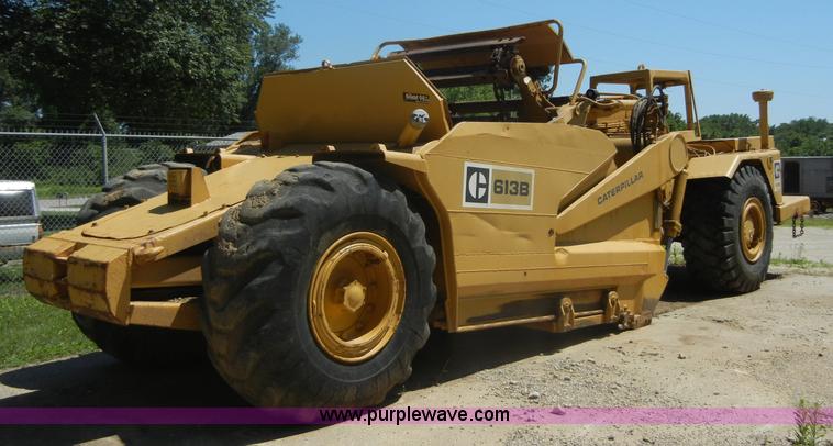 image for item A3041 1977 Caterpillar 613B paddle scraper