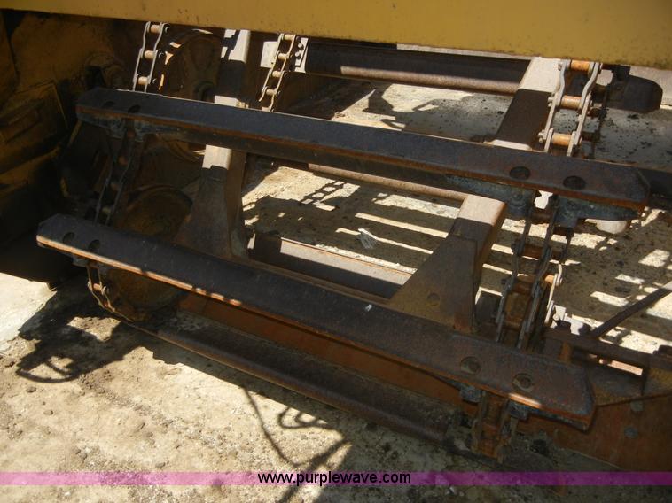 image for item A3041 1977 Caterpillar 613B paddle scraper