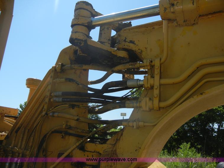 image for item A3041 1977 Caterpillar 613B paddle scraper