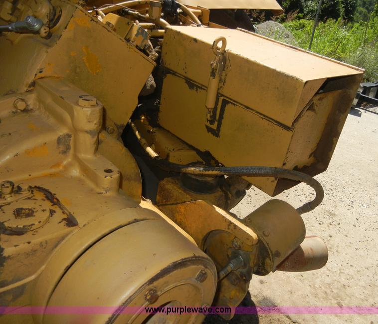 image for item A3041 1977 Caterpillar 613B paddle scraper