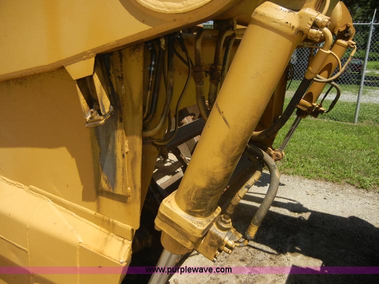 image for item A3041 1977 Caterpillar 613B paddle scraper