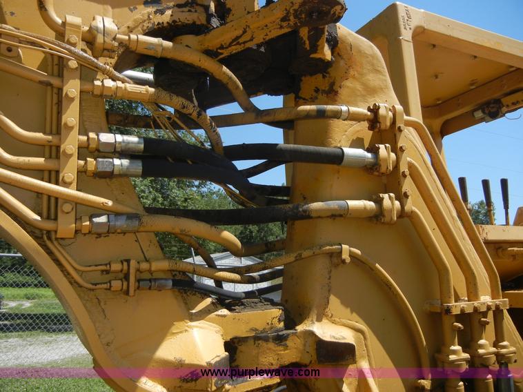 image for item A3041 1977 Caterpillar 613B paddle scraper