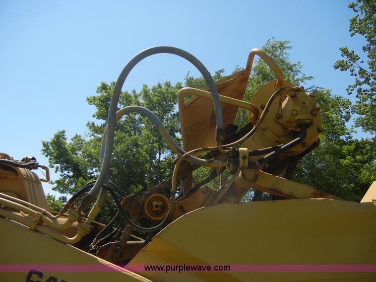 image for item A3041 1977 Caterpillar 613B paddle scraper