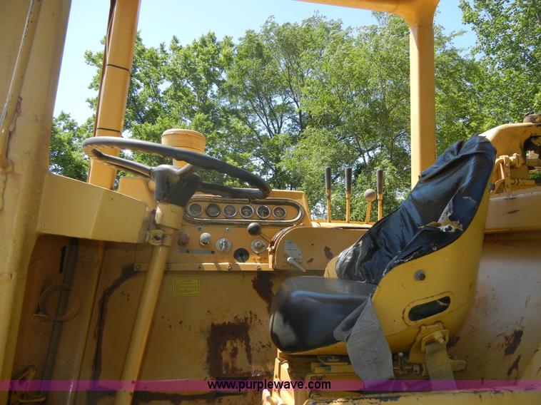 image for item A3041 1977 Caterpillar 613B paddle scraper