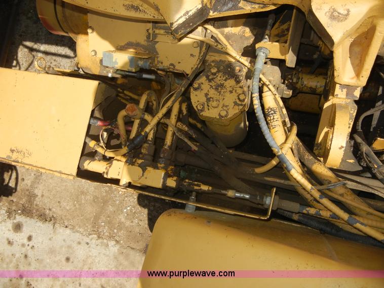image for item A3041 1977 Caterpillar 613B paddle scraper