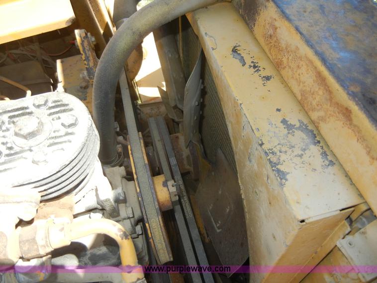 image for item A3041 1977 Caterpillar 613B paddle scraper