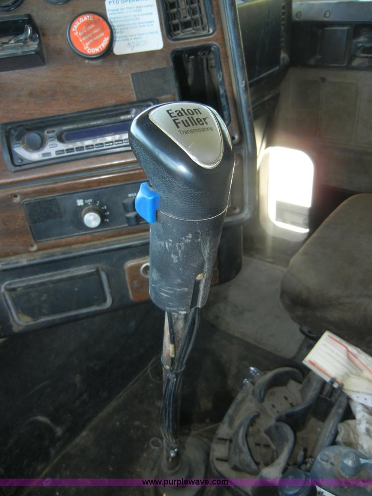 image for item A3042 1989 Freightliner FLD120 dump truck