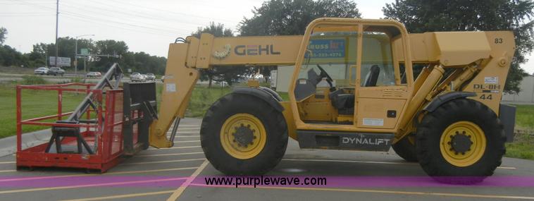 image for item A3068 Gehl DL8H 44 Dynalift telehandler