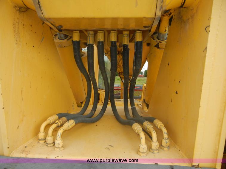 image for item A3068 Gehl DL8H 44 Dynalift telehandler