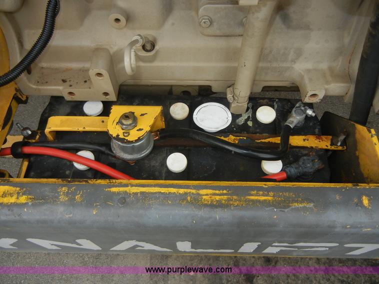 image for item A3068 Gehl DL8H 44 Dynalift telehandler