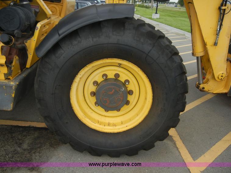 image for item A3068 Gehl DL8H 44 Dynalift telehandler