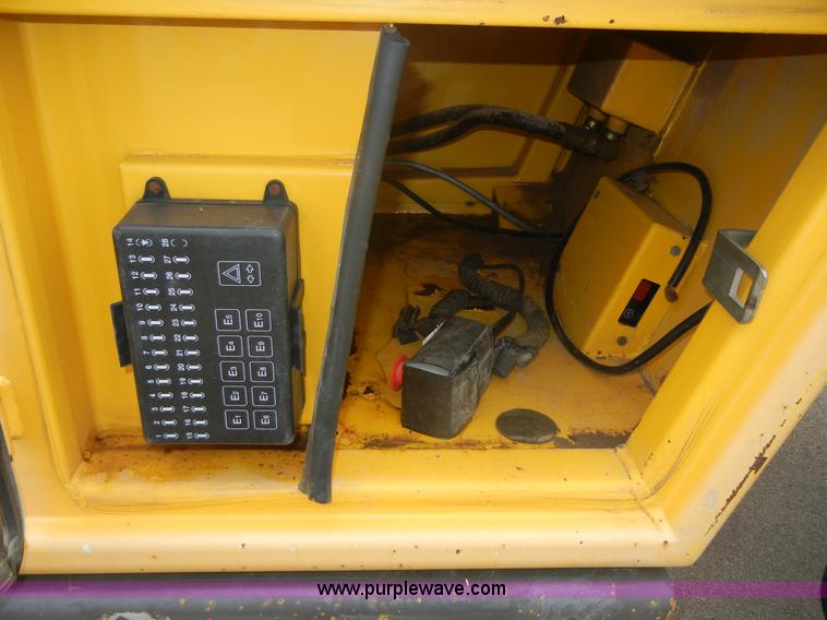 image for item A3068 Gehl DL8H 44 Dynalift telehandler