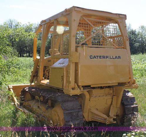 image for item A3670 Caterpillar D4E dozer