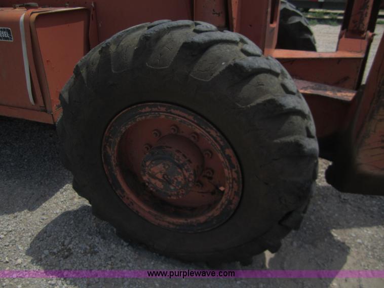 image for item A3858 Lull 1044 telehandler