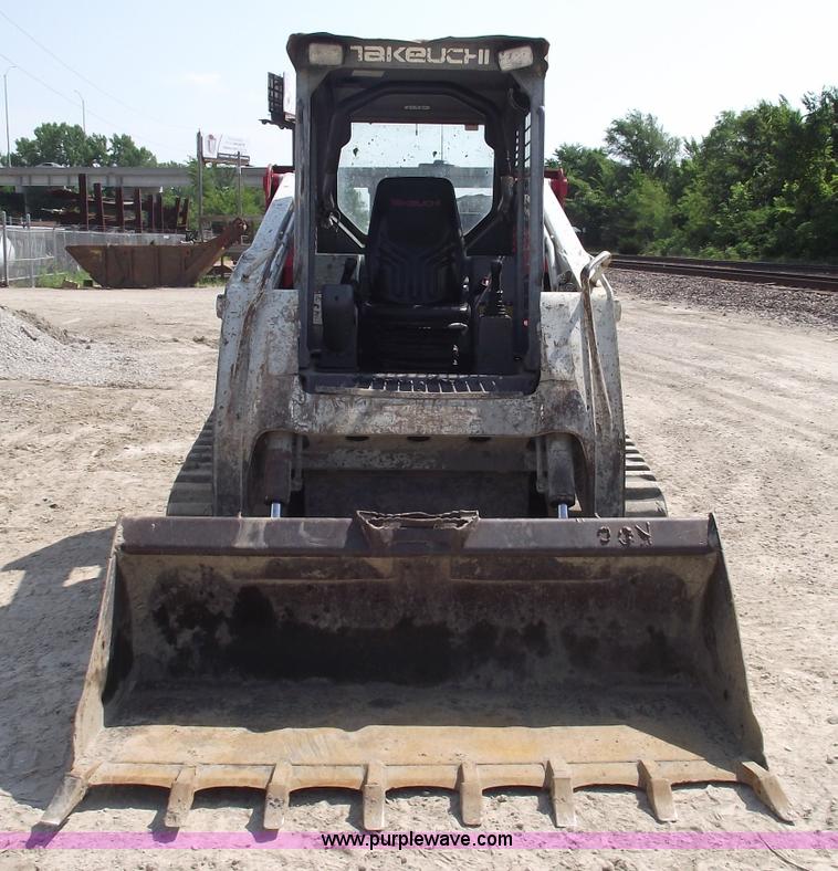 image for item A4158 2003 Takeuchi TL150 skid steer