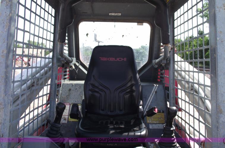 image for item A4158 2003 Takeuchi TL150 skid steer