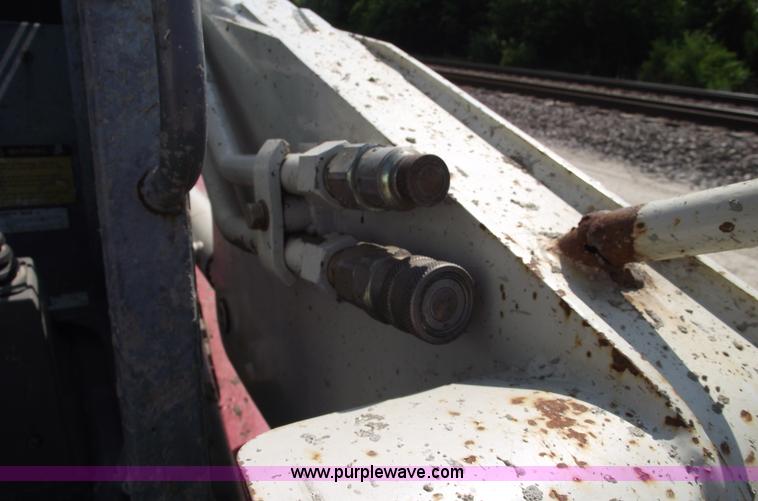 image for item A4158 2003 Takeuchi TL150 skid steer