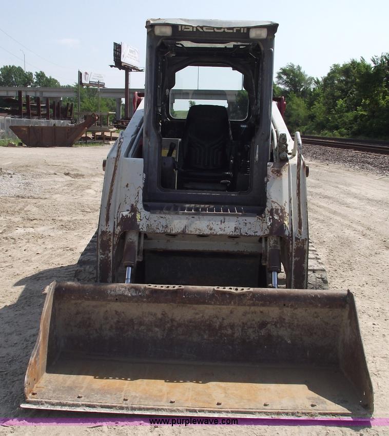 image for item A4159 2005 Takeuchi TL150 skid steer