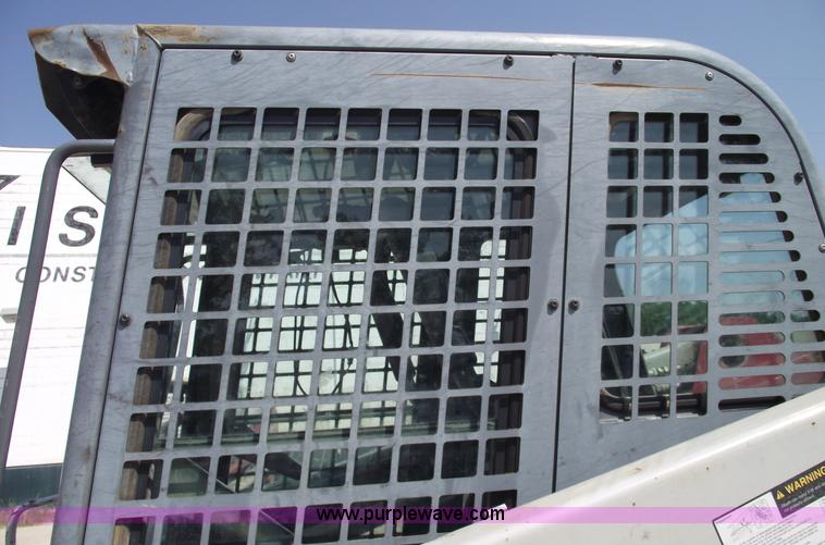 image for item A4159 2005 Takeuchi TL150 skid steer