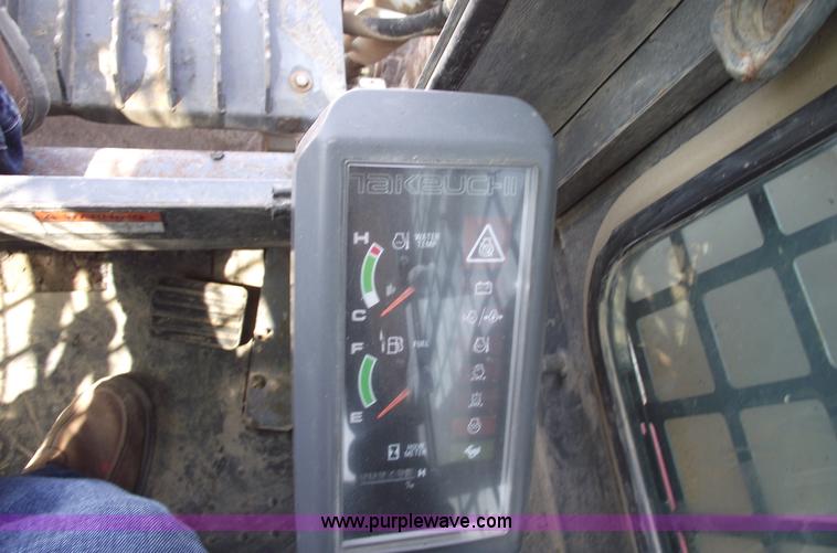 image for item A4159 2005 Takeuchi TL150 skid steer