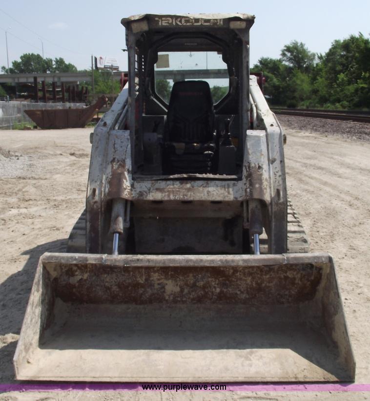 image for item A4160 2002 Takeuchi TL150 skid steer