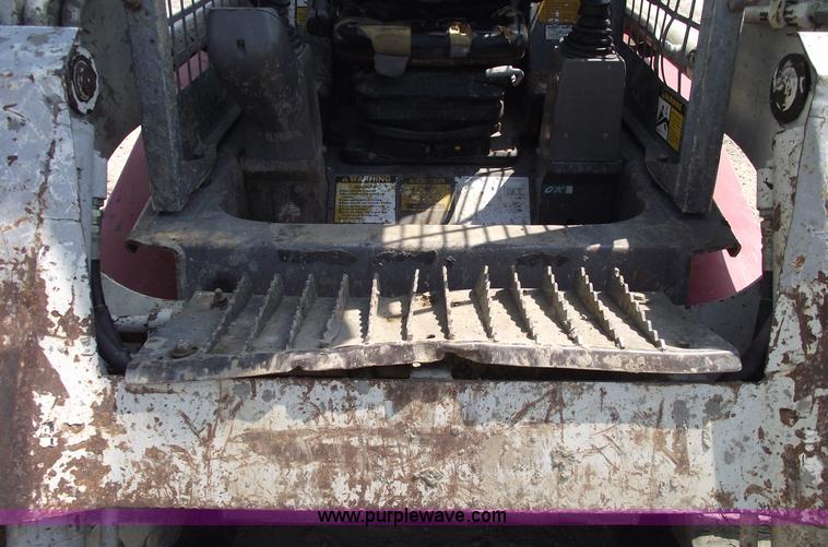 image for item A4160 2002 Takeuchi TL150 skid steer