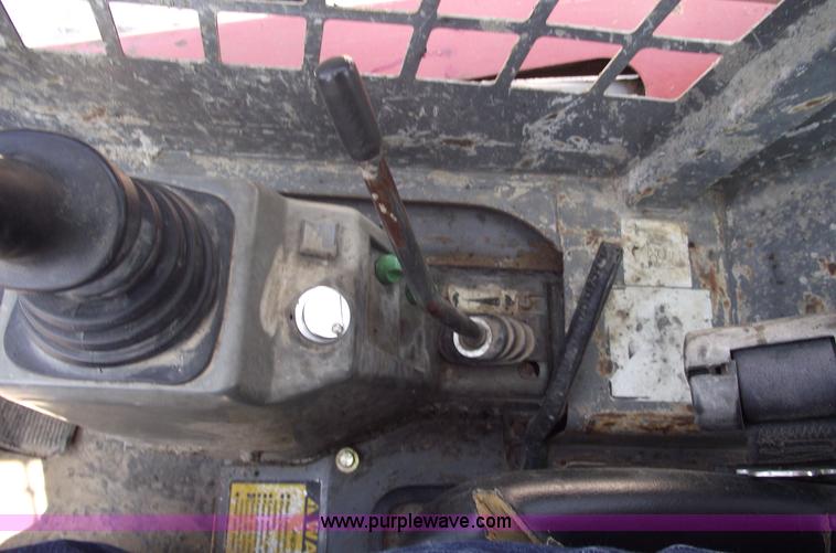 image for item A4160 2002 Takeuchi TL150 skid steer