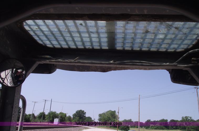 image for item A4160 2002 Takeuchi TL150 skid steer