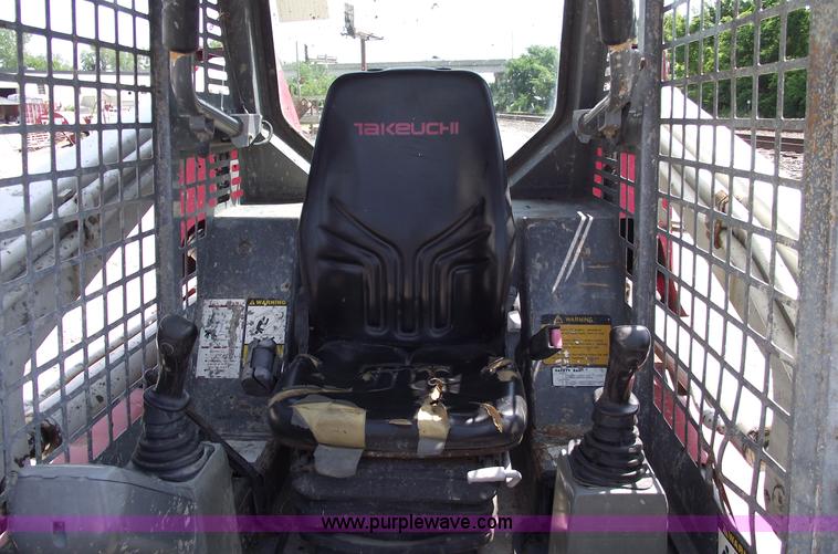 image for item A4160 2002 Takeuchi TL150 skid steer