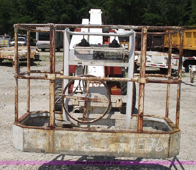 image for item A4185 Snorkelift A40 boom lift