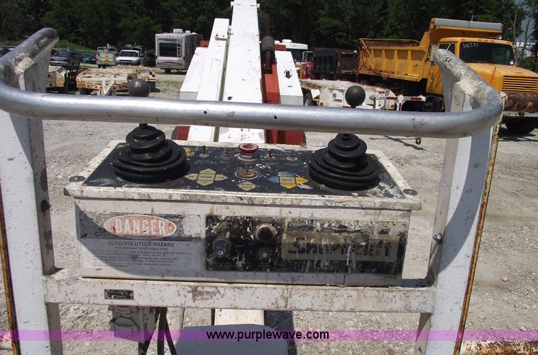 image for item A4185 Snorkelift A40 boom lift