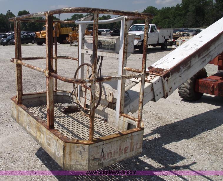 image for item A4185 Snorkelift A40 boom lift