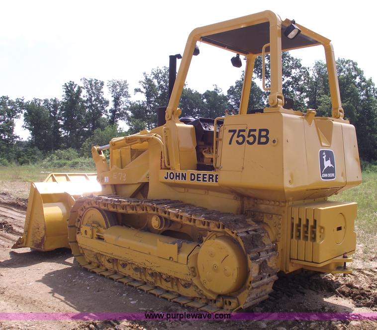image for item A4186 1989 John Deere 755B track loader