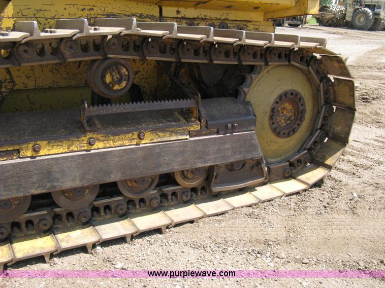 image for item A4260 1998 John Deere 650G series IV dozer