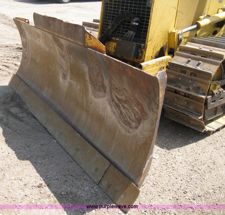 image for item A4260 1998 John Deere 650G series IV dozer