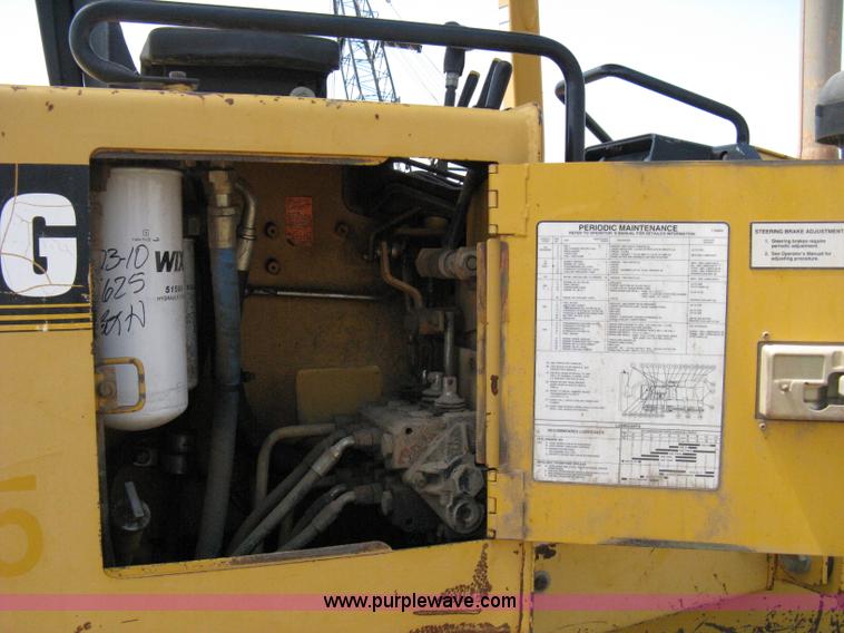 image for item A4260 1998 John Deere 650G series IV dozer