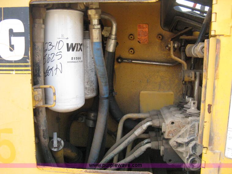 image for item A4260 1998 John Deere 650G series IV dozer