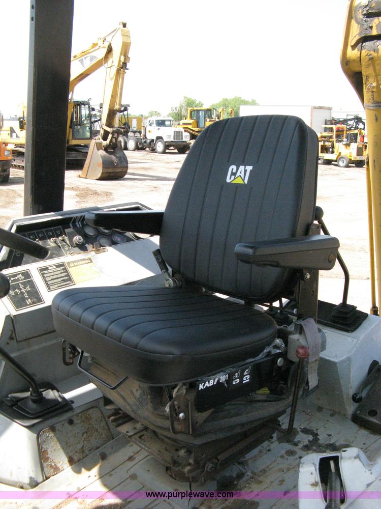 image for item A4261 1995 Caterpillar 416B backhoe