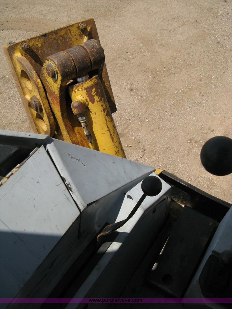 image for item A4261 1995 Caterpillar 416B backhoe