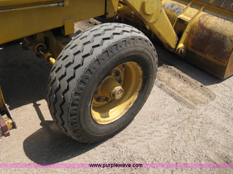 image for item A4261 1995 Caterpillar 416B backhoe