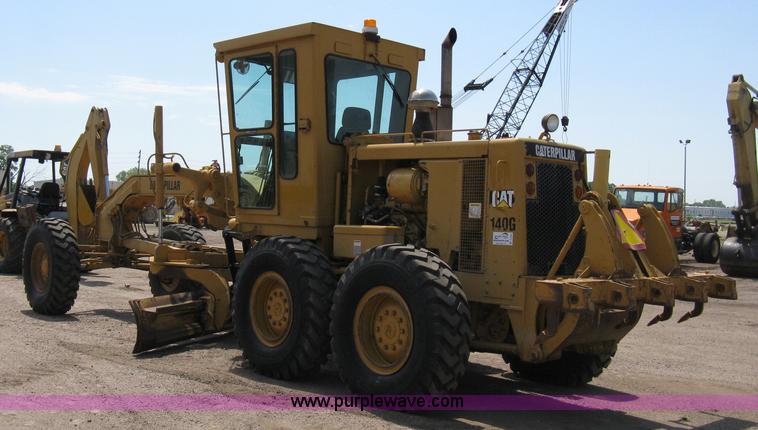 image for item A4262 1990 Caterpillar 140G motor grader
