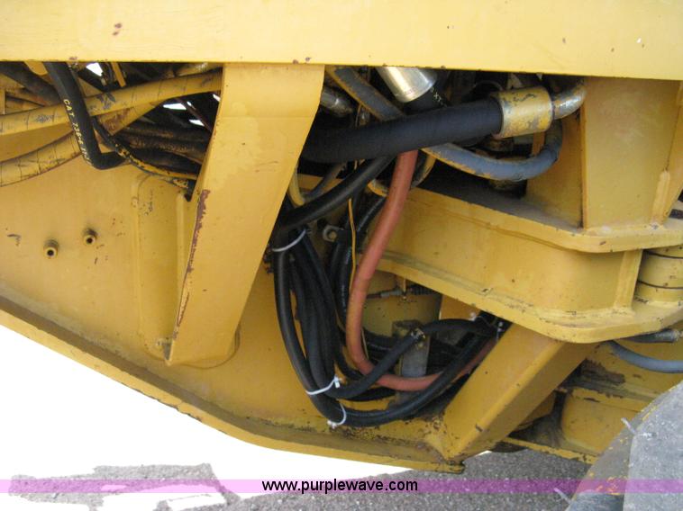 image for item A4262 1990 Caterpillar 140G motor grader
