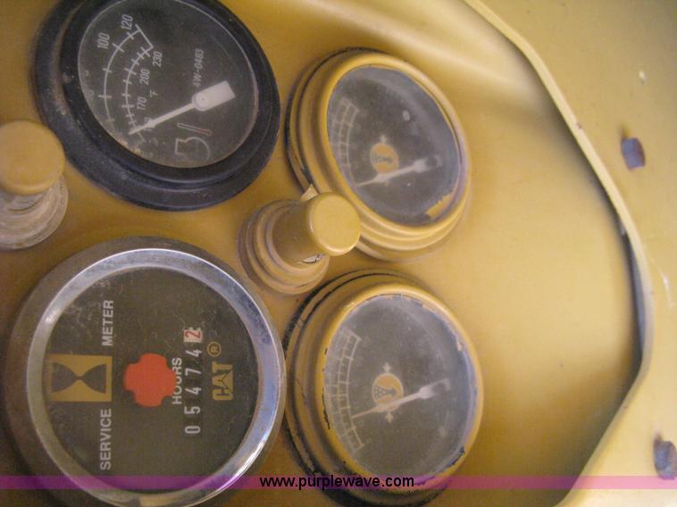 image for item A4262 1990 Caterpillar 140G motor grader