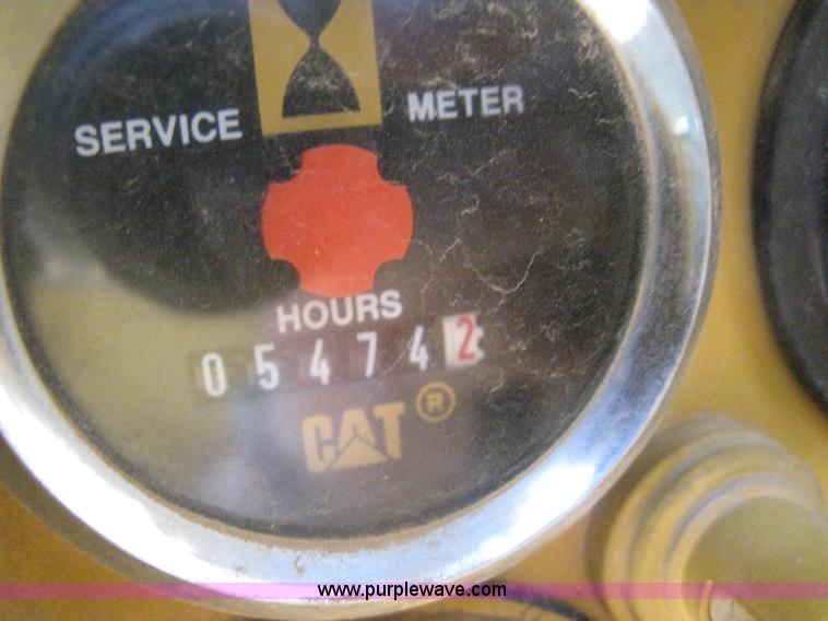 image for item A4262 1990 Caterpillar 140G motor grader