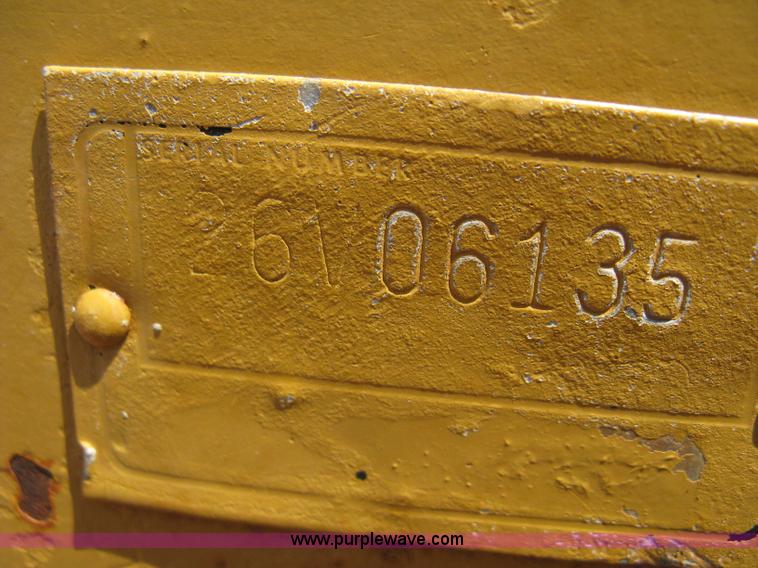 image for item A4262 1990 Caterpillar 140G motor grader